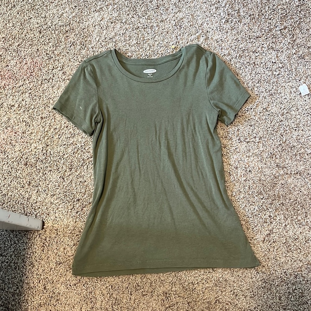 Green t shirt